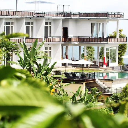 Atres Sari Resort