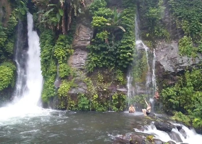 Atres Sari 3*