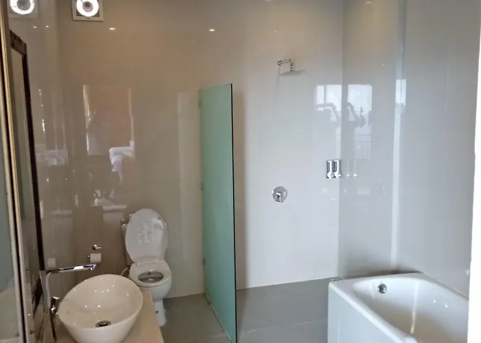 Hotel Atres Sari