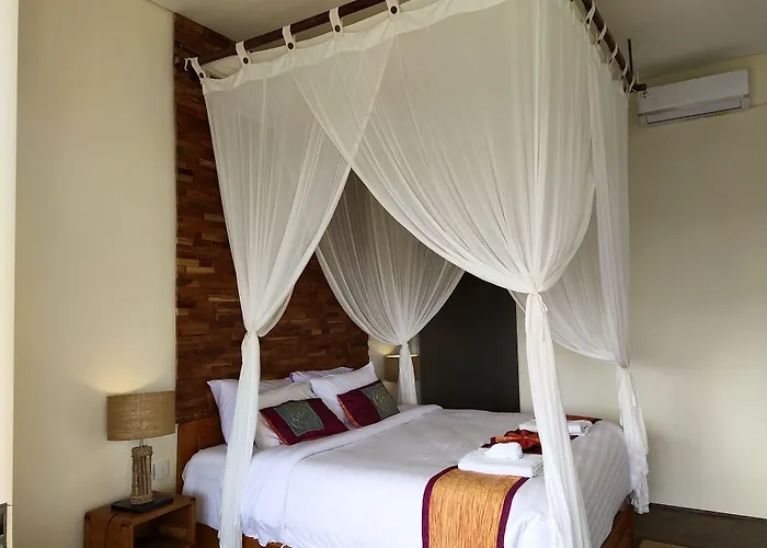 Hotel Atres Sari 3*