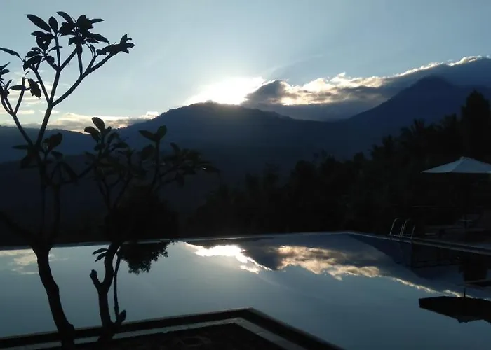 Hotel Atres Sari Munduk