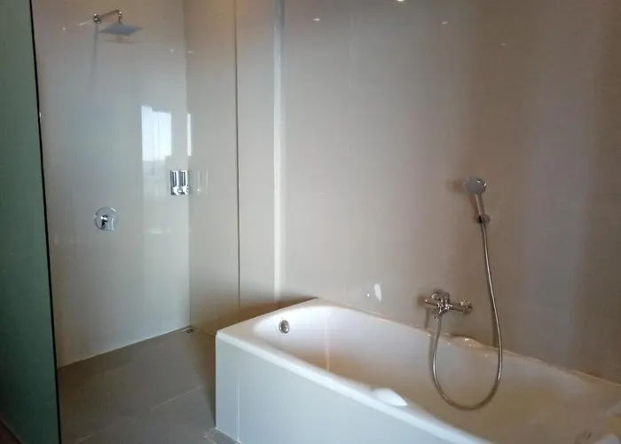 Hotel Atres Sari